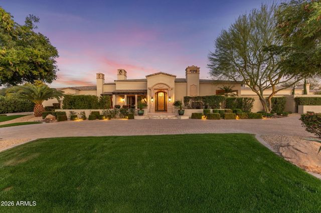 8111 N 62ND Place, Paradise Valley, AZ 85253