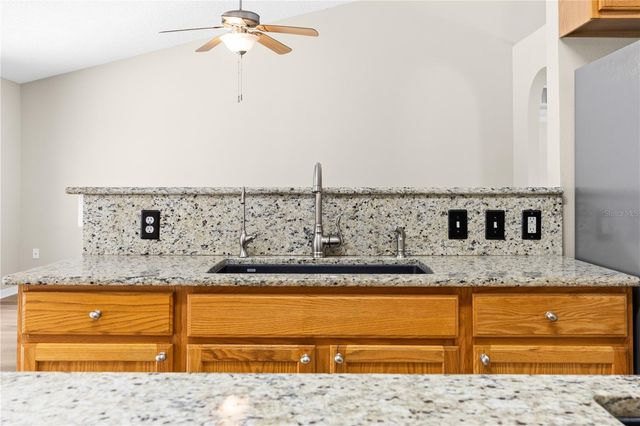 352 CLEARFIELD AVENUE, Spring Hill, FL 34606