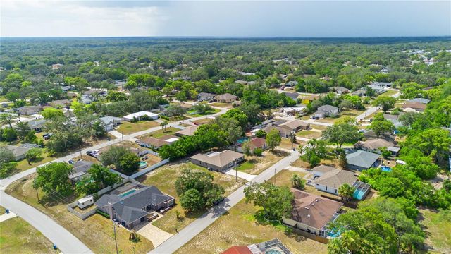 352 CLEARFIELD AVENUE, Spring Hill, FL 34606