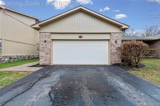 29455 Sylvan Lane, Farmington Hills, MI 48334