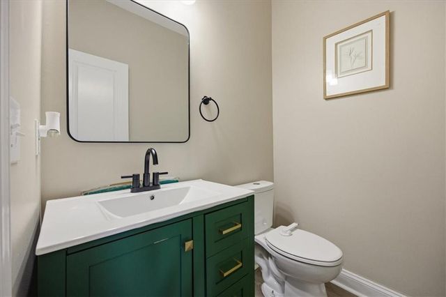 10719 N Manning Court, Kansas City, MO 64157