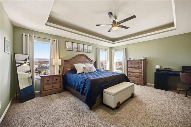 10719 N Manning Court, Kansas City, MO 64157