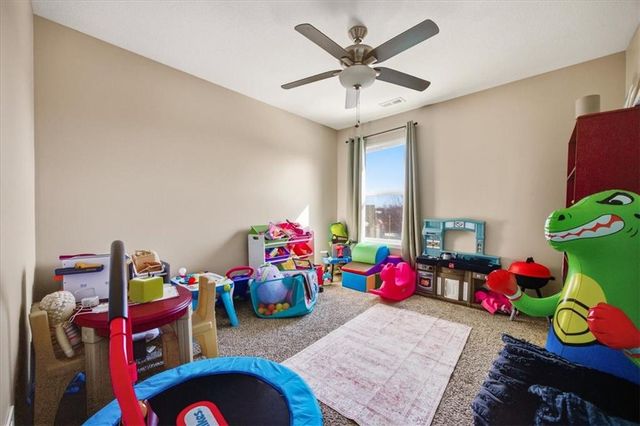 10719 N Manning Court, Kansas City, MO 64157