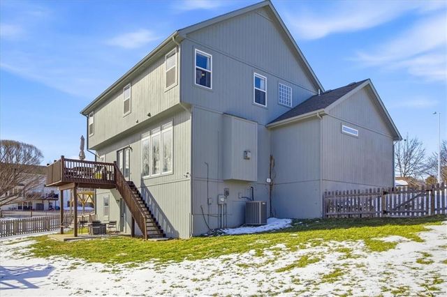 10719 N Manning Court, Kansas City, MO 64157