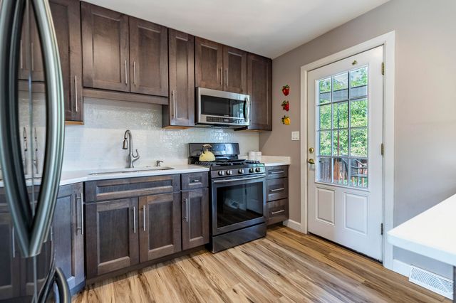6727 New Jersey Avenue, Hammond, IN 46323