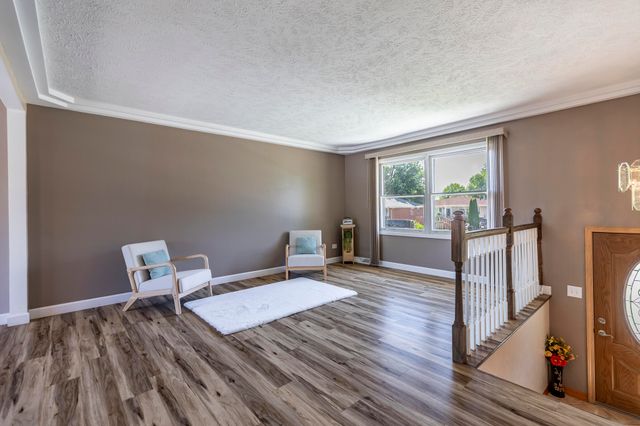 6727 New Jersey Avenue, Hammond, IN 46323
