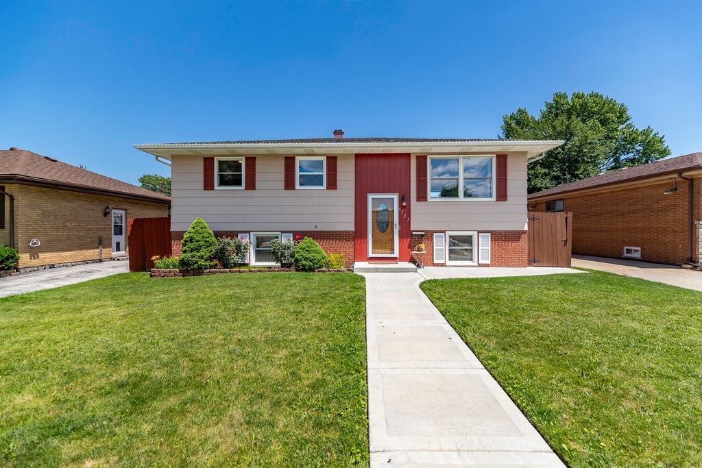 6727 New Jersey Avenue, Hammond, IN 46323