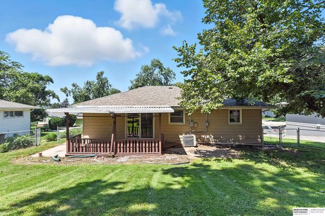 5069 S 129th Street, Omaha, NE 68137