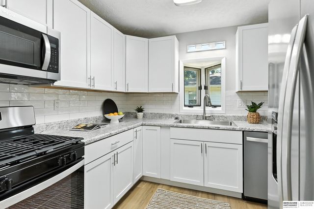 5069 S 129th Street, Omaha, NE 68137