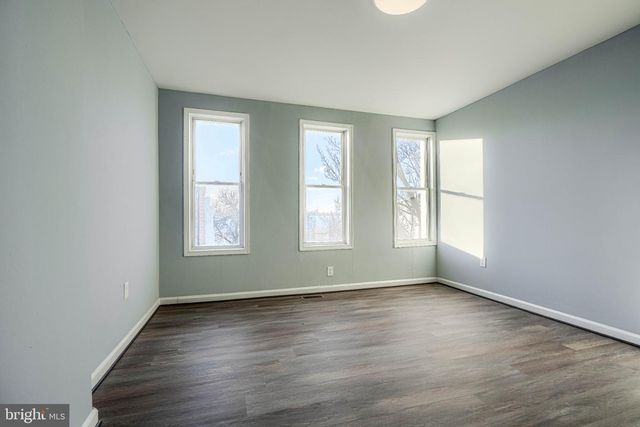 1123 N CAREY ST, Baltimore, MD 21217