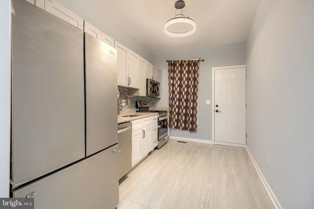 1123 N CAREY ST, Baltimore, MD 21217