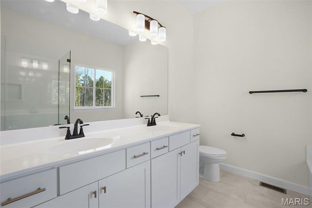 308 Schaper Estates Xing, Foristell, MO 63348