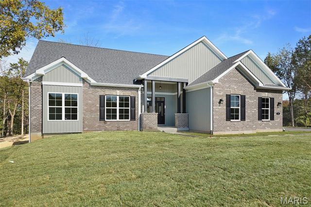 308 Schaper Estates Xing, Foristell, MO 63348