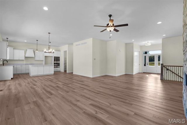 308 Schaper Estates Xing, Foristell, MO 63348