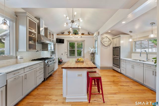 26 Canterbury Turnpike, Norwich, CT 06360