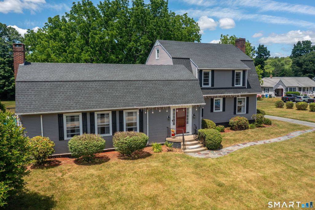 26 Canterbury Turnpike, Norwich, CT 06360