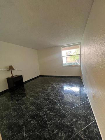 1900 W 68th Street D207, Hialeah, FL 33014