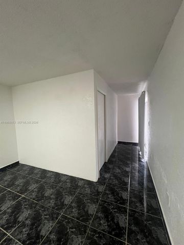 1900 W 68th Street D207, Hialeah, FL 33014