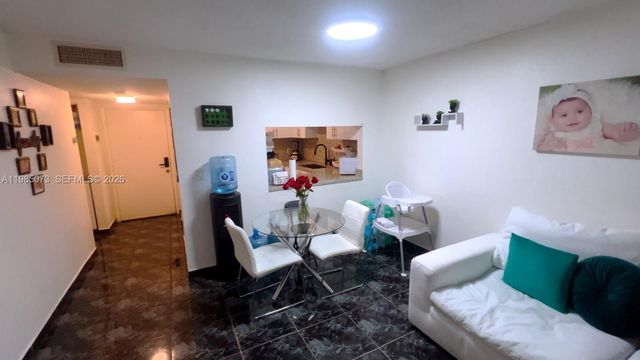 1900 W 68th Street D207, Hialeah, FL 33014