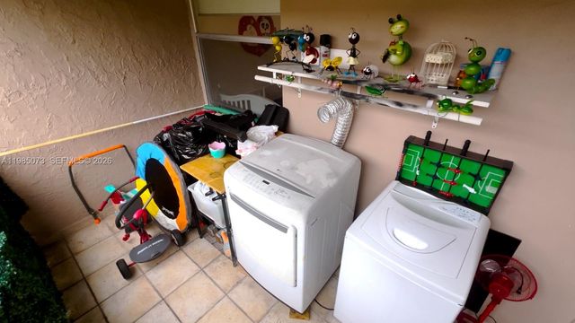 1900 W 68th Street D207, Hialeah, FL 33014