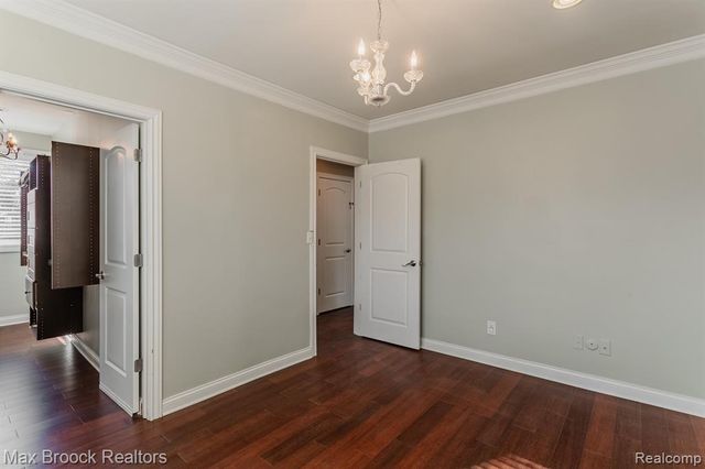 1610 Yosemite Boulevard, Birmingham, MI 48009