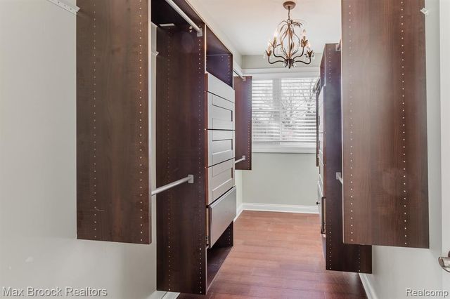 1610 Yosemite Boulevard, Birmingham, MI 48009