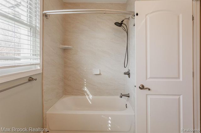 1610 Yosemite Boulevard, Birmingham, MI 48009