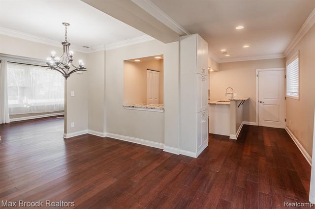 1610 Yosemite Boulevard, Birmingham, MI 48009