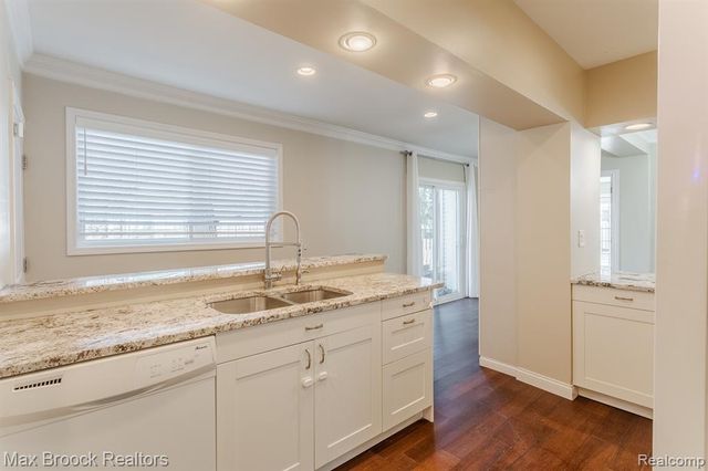 1610 Yosemite Boulevard, Birmingham, MI 48009