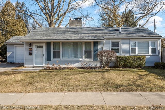 1610 Yosemite Boulevard, Birmingham, MI 48009