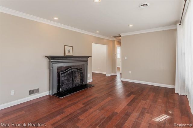 1610 Yosemite Boulevard, Birmingham, MI 48009