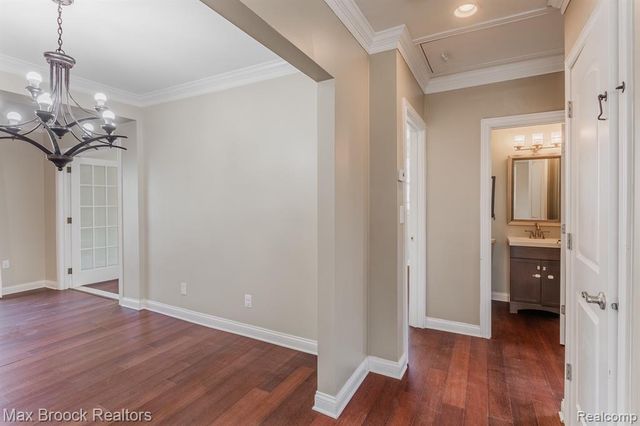 1610 Yosemite Boulevard, Birmingham, MI 48009