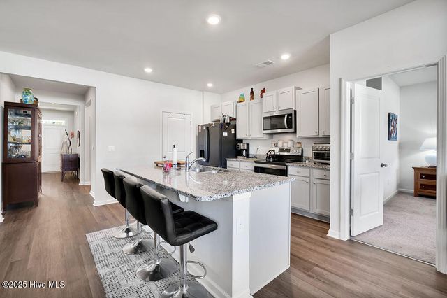 1358 Cadbury Castle Drive SE, Bolivia, NC 28422