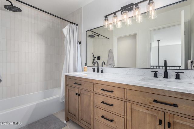 6513 N 81st Place, Scottsdale, AZ 85250