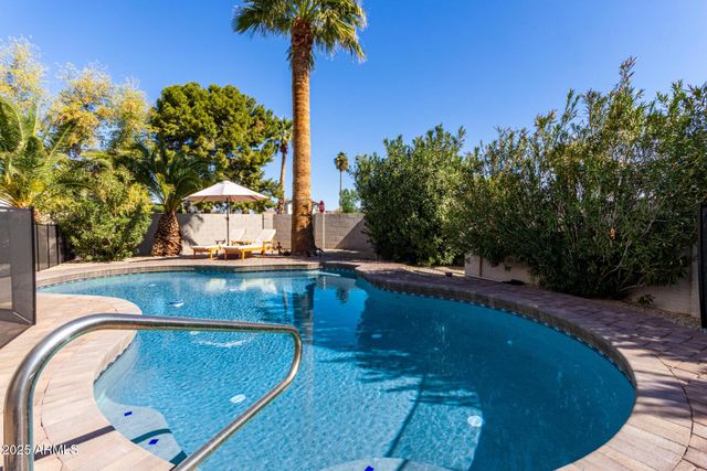 6513 N 81st Place, Scottsdale, AZ 85250