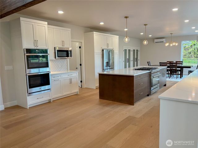 138 Lostwood Lane, Sequim, WA 98382