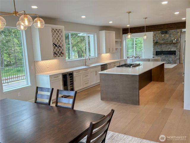 138 Lostwood Lane, Sequim, WA 98382