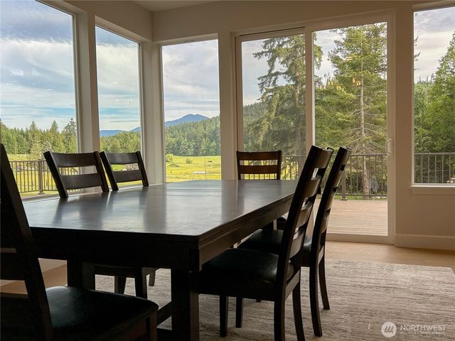 138 Lostwood Lane, Sequim, WA 98382