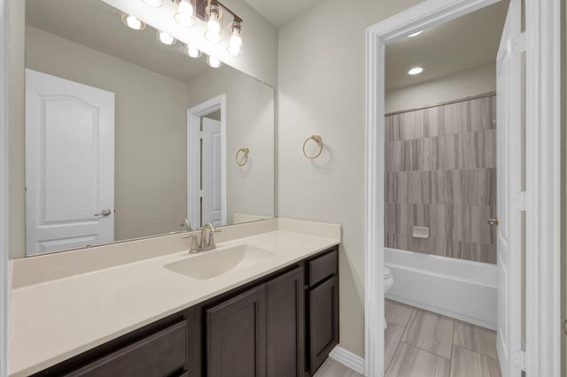 26018 Hasting Ridge Lane, Kingwood, TX 77339