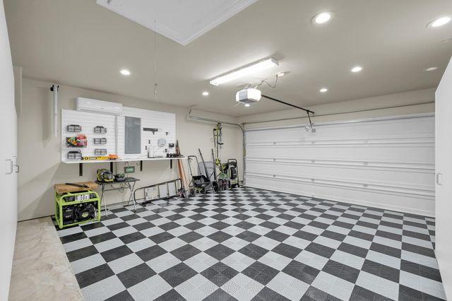 26018 Hasting Ridge Lane, Kingwood, TX 77339