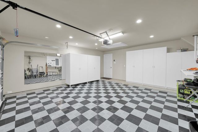 26018 Hasting Ridge Lane, Kingwood, TX 77339