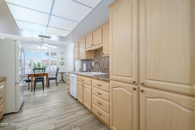 15430 N BOWLING GREEN Drive, Sun City, AZ 85351