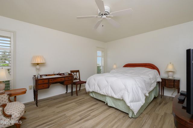 15430 N BOWLING GREEN Drive, Sun City, AZ 85351