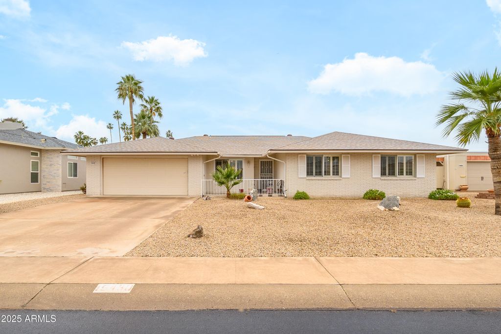15430 N BOWLING GREEN Drive, Sun City, AZ 85351