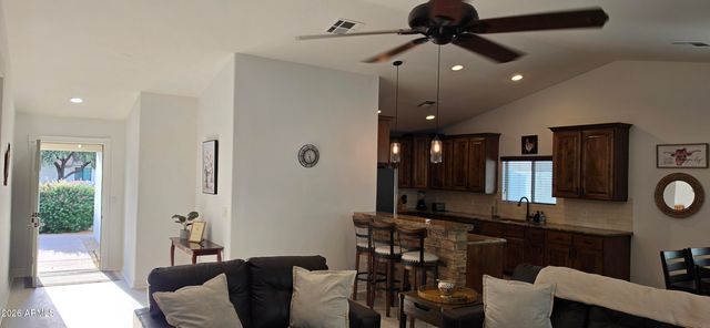 15425 N 63RD Street, Scottsdale, AZ 85254