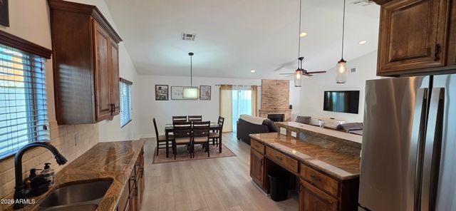 15425 N 63RD Street, Scottsdale, AZ 85254