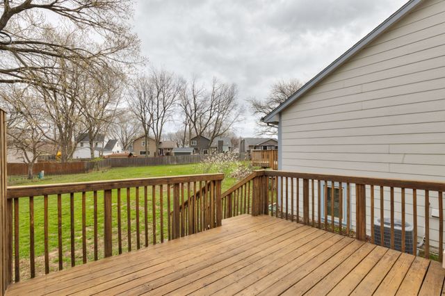 4721 71st Street, Urbandale, IA 50322