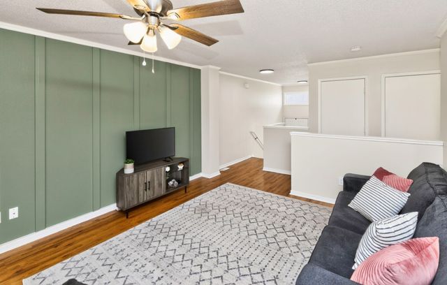 4721 71st Street, Urbandale, IA 50322