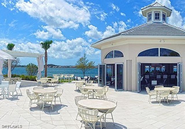 20570 Bears Den CT, Estero, FL 33928