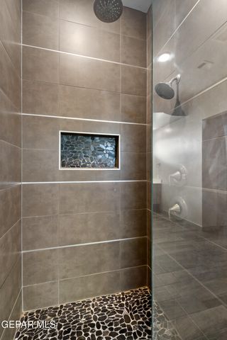 421 S FESTIVAL Drive, El Paso, TX 79912